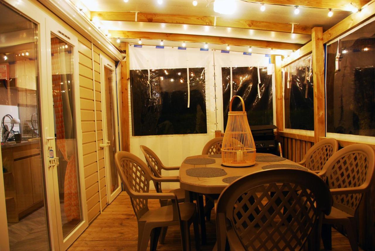 Mobilhome climatisé-2ch-terrasse chauffée-camping Les Charmettes Les Mathes Exterior foto